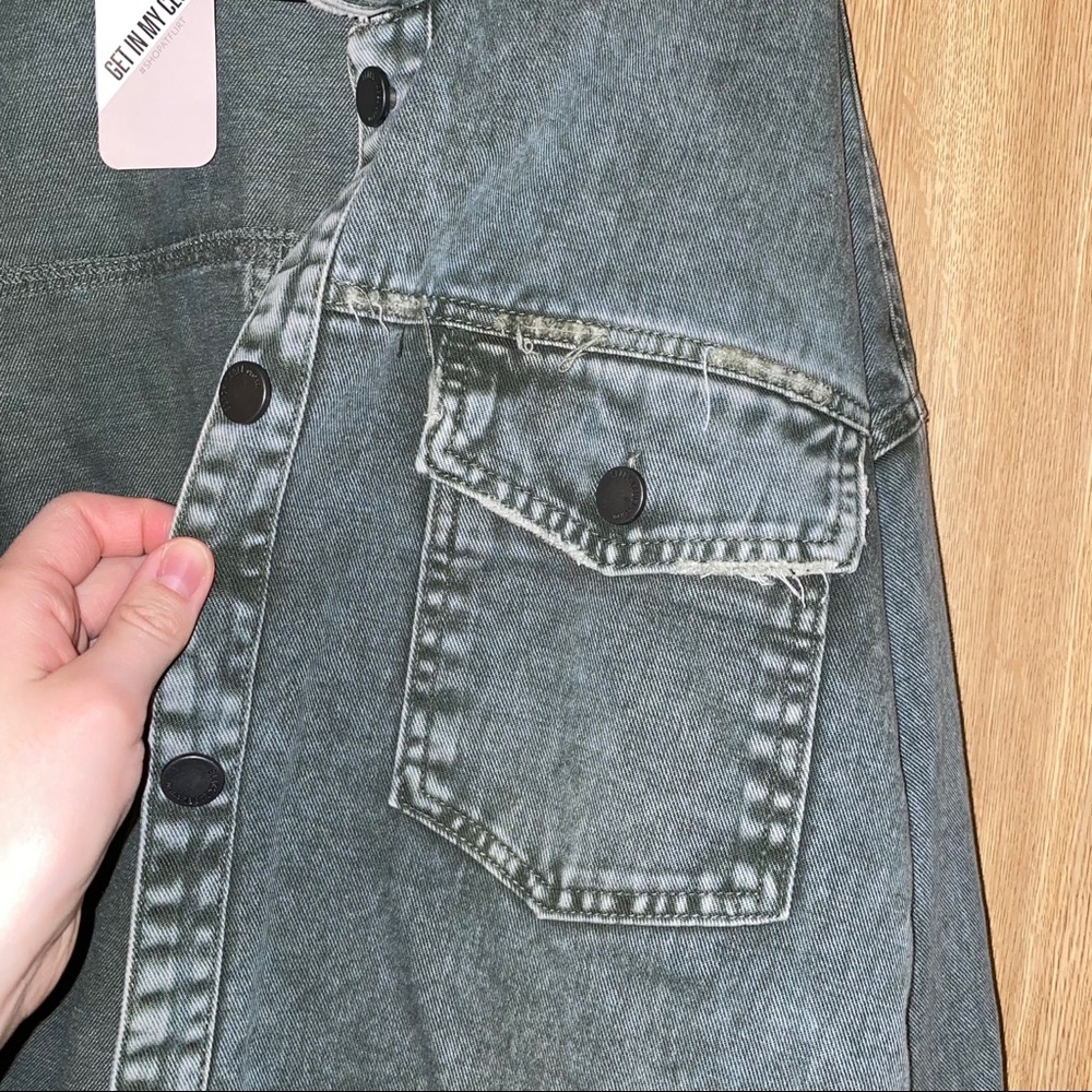 Black Label Oversized Jacket - image 3